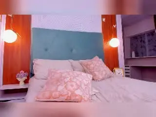 Xlovecam Best live sex cam show of ChanelBrouw