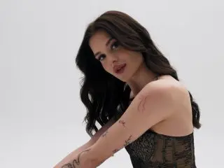 Xlovecam Live Sex Cam of LuisaClover