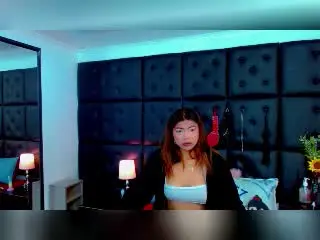 Xlovecam Watch Live Sex Cams of ClloeLombard