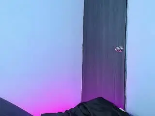 Xlovecam Live Porn of SophiaCollns