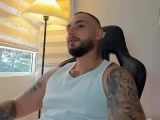 Xlovecam Best live sex cam show of FrankJones