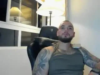 Xlovecam Live Sex of FrankJones