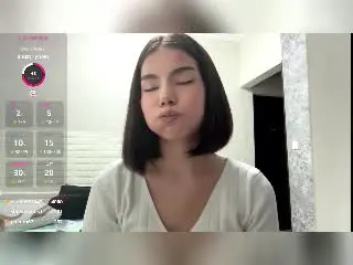 Xlovecam Free Live Porn of LaurineNghiem