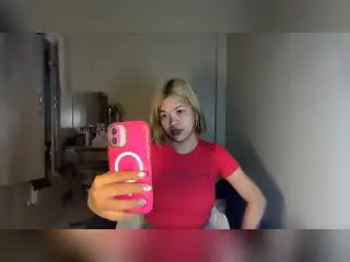 Xlovecam Watch Live Sex Cams of YourBestGirlX