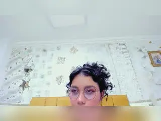 Xlovecam Live Porn of JuliaBennett