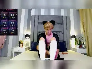 Xlovecam Live Sex Cam of SoyCooper