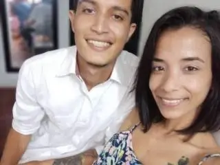 Xlovecam Sex Cam of AlejoyMaria