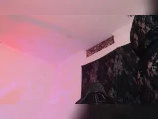 Xlovecam Sex Cam of SamanthaVenus