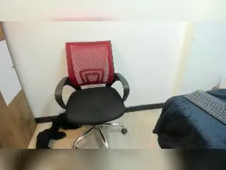 Xlovecam Live Sex Cam of XinemaBonet