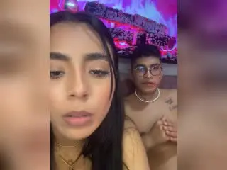 Xlovecam Sex Cam of MaryAndy