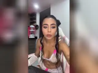 Xlovecam Nude Webcam of MaryAndy