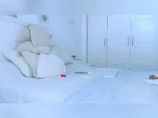 Xlovecam Live Porn of MissFrenchy