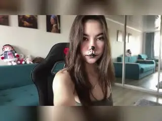 Xlovecam Live Porn of EmeraldCrivaro