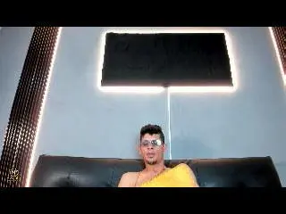 Xlovecam Live Sex of SexSauvage69