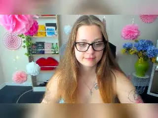 Xlovecam Adult Webcam of KarKutie