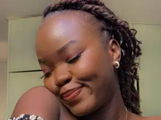 Xlovecam Private Sex Chat of CocoCurves