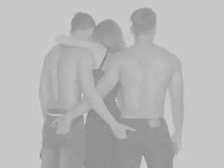 Xlovecam Free Porn Cam of ThreesomeUnilited
