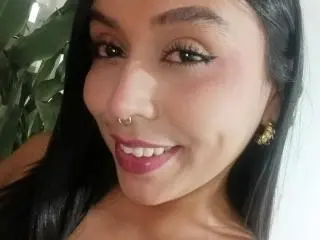 Xlovecam Live Sex of ZammySanz