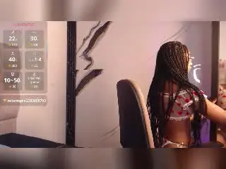 Xlovecam Sex Cam of EsmeraldaRoe