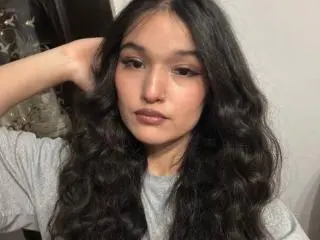 Xlovecam Nude Webcam of MeaghanGrigalonis