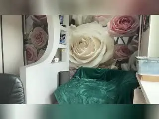 Xlovecam Free Live Porn of SandaHayslett