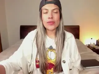 Xlovecam Sex Chat of SunriseX