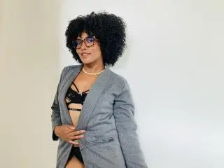 Xlovecam Adult Webcam of RoldanStefy