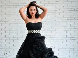 Xlovecam Adult Video Chat of LauraSin