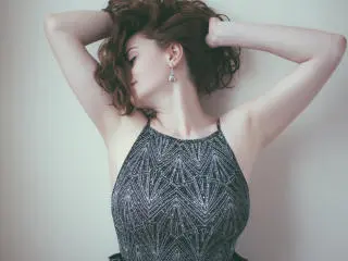 Xlovecam Free Live Porn of ChicEva