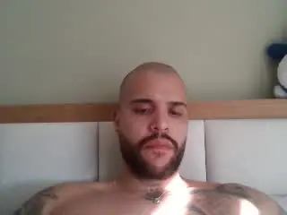 Xlovecam Live Sex of MedellynDark