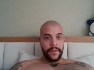 Xlovecam Best Webcam of MedellynDark