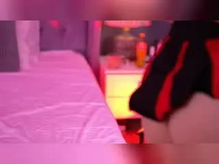 Xlovecam Private Sex Chat of AmirraLovely