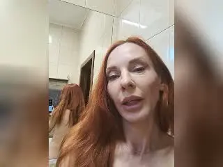 Xlovecam Nude Webcam of MiraGi
