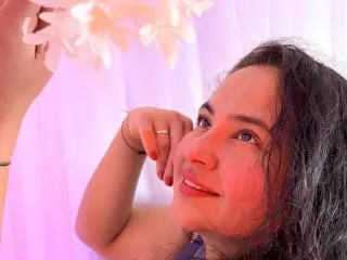 Xlovecam Watch Live Sex Cams of JadeBellee