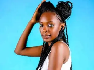 Xlovecam Live Sex of NubianQueen69