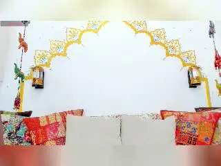 Xlovecam Live Sex Cam of Nahirr