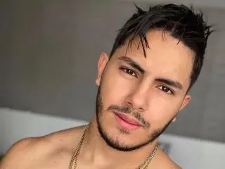 Xlovecam Live Porn of OwenPierce