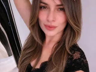 Xlovecam Sex Chat of GynnaHykari