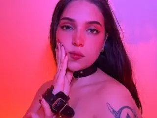 Xlovecam Live Sex Cam of KatarinaNovak