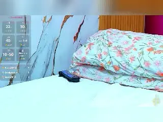 Xlovecam Watch Live Sex Cams of KhloeGarciaX