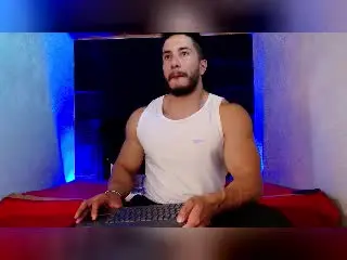 Xlovecam Adult Video Chat of ZaneMaverick