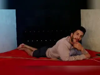 Xlovecam Nude Webcam of ZaneMaverick