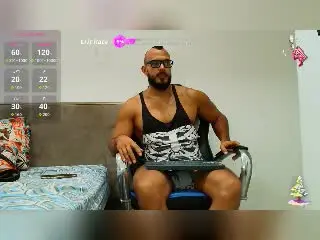Xlovecam Sex Cam of TitanMax
