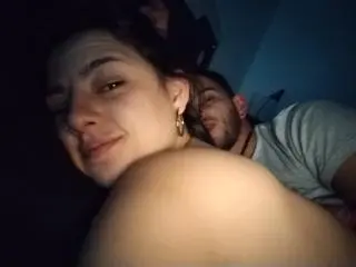 Xlovecam Sex Cam of JazminYRyan